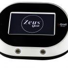 Dr.UGraft® Zeus FUE Hair Transplant System console display